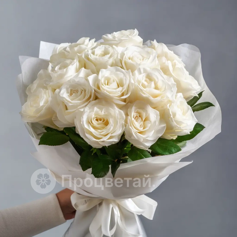Белые розы &laquo;Молочная нежность&raquo;