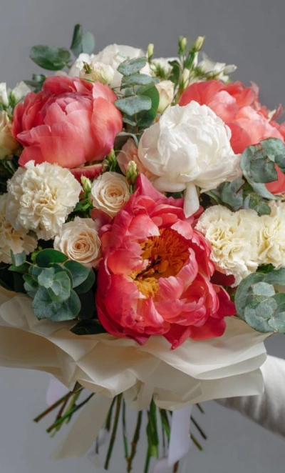 Букет с пионами «Персиковый закат»