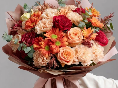 Букет с хризантемами «Листопад эмоций»