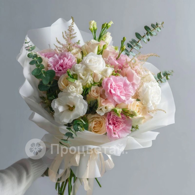 Букет с эустомами &laquo;Мягкое прикосновение&raquo;